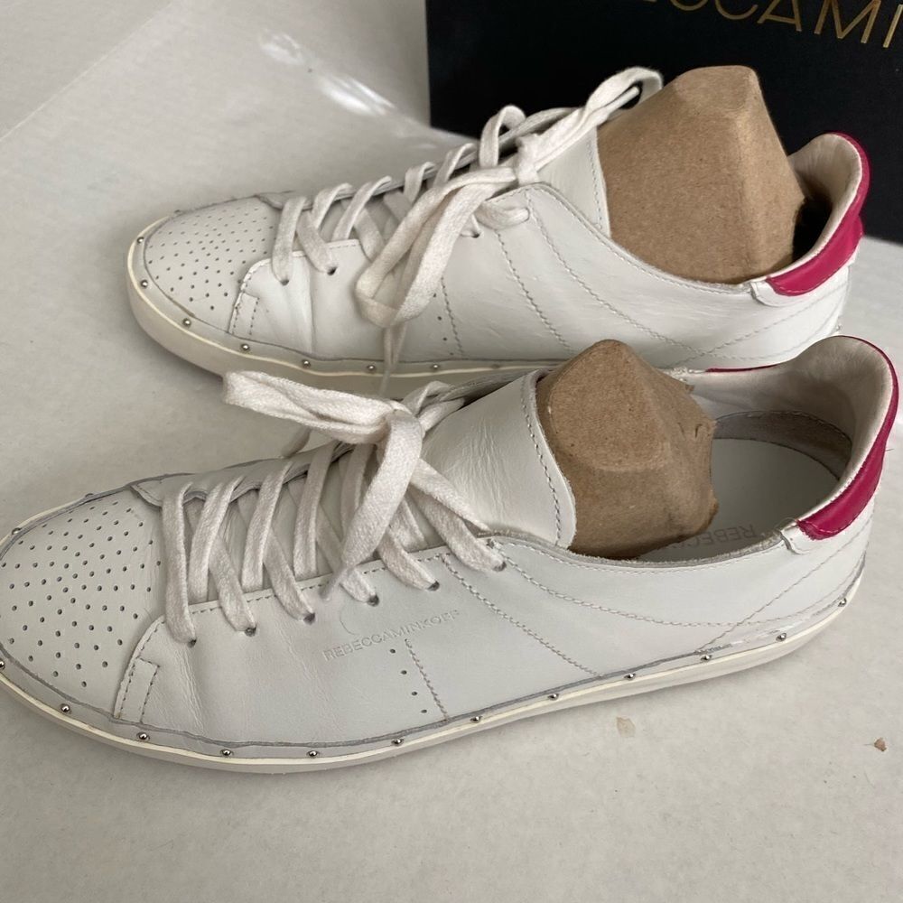 EUC Rebecca Minkoff Leather sneakers. Size 9.5 Original Box - Picture 3 of 16